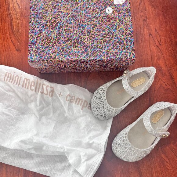Mini Melissa Silver Campana Jelly Flats- Size 7 - Picture 2 of 7